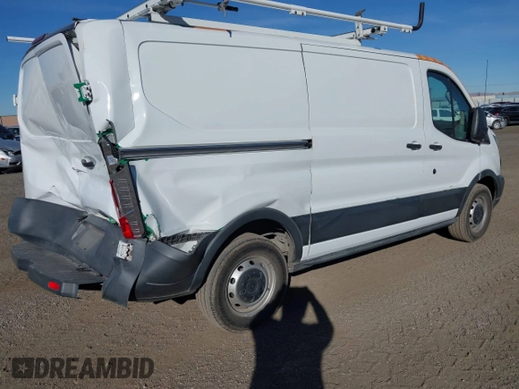 2016 Ford Transit Cargo z VIN 1FTYE1YM2GKB18602, wystawiony jako IAAI lot #41091180 z przebiegiem 143 262 mil mil oraz . Historia ofert i sprzedaży dostępna na DreamBid. Obrazek 4.