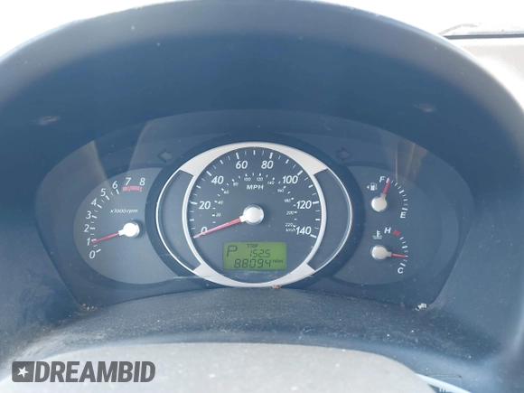 2006 Hyundai Tucson GL with VIN KM8JM12BX6U419239, listed as a IAAI auction lot 41755456 with 88,094 mi miles. Bid and sale history available at carsss.com. Image 7.