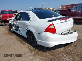 2010 Ford Fusion SE с VIN 3FAHP0HAXAR393816, выставлен на аукционе IAAI как лот 42295950 с пробегом Не указан миль и . История ставок и продаж доступна на DreamBid. Изображение 3.