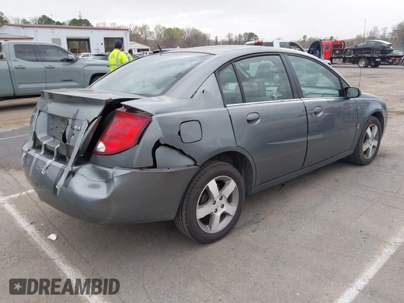 2006 Saturn ION z VIN 1G8AL58BX6Z128002, wystawiony jako IAAI lot #41844278 z przebiegiem 120 055 mil mil oraz . Historia ofert i sprzedaży dostępna na DreamBid. Obrazek 4.