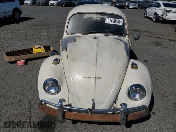 1967 Volkswagen Beetle with VIN 117164209, listed as a Copart auction lot 61490405 with 47,538 mi miles and Clean title. Bid and sale history available at DreamBid. Image 5.