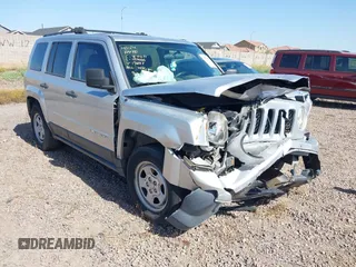 2013 Jeep Patriot Sport z VIN 1C4NJPBA7DD130017, wystawiony jako IAAI lot #39474810 z przebiegiem 143 436 mil mil oraz . Historia ofert i sprzedaży dostępna na DreamBid. Obrazek 1.