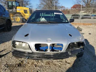 2001 BMW 3 Series 325Ci with VIN WBABS33441JY41864, listed as a Copart auction lot 82790624 with 141,764 mi miles and Salvage Title. Bid and sale history available at carsss.com. Image 5.