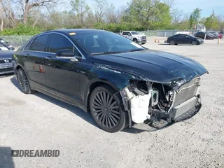 2017 Lincoln MKZ Reserve z VIN 3LN6L5F9XHR662633, wystawiony jako IAAI lot #42064706 z przebiegiem 81 180 mil mil oraz . Historia ofert i sprzedaży dostępna na DreamBid. Obrazek 1.