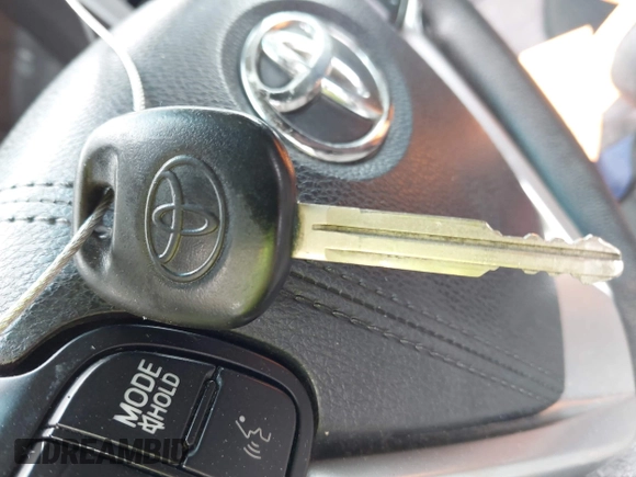 2015 Toyota Sienna LE AAS with VIN 5TDKK3DC0FS588089, listed as a IAAI auction lot 42501791 with 190,322 mi miles and . Bid and sale history available at DreamBid. Image 11.
