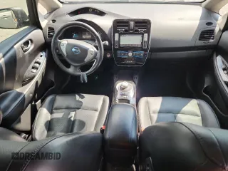 2017 Nissan LEAF SV with VIN 1N4BZ0CP1HC302162, listed as a Copart auction lot 62365315 with 60,281 mi miles and Salvage title. Bid and sale history available at DreamBid. Image 8.