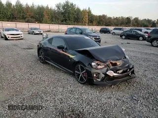 2019 Toyota 86 GT z VIN JF1ZNAE10K9702629, wystawiony jako Copart lot #43239885 z przebiegiem 72 261 mil mil oraz Szkoda całkowita • Salvage title. Historia ofert i sprzedaży dostępna na DreamBid. Obrazek 10.