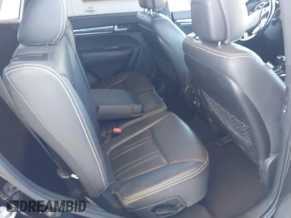 2015 Kia Sorento SX Limited with VIN 5XYKW4A74FG638961, listed as a IAAI auction lot 41763253 with 111,826 mi miles. Bid and sale history available at carsss.com. Image 8.