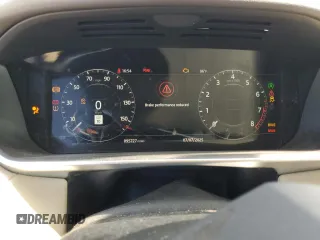 2018 Land Rover Range Rover Sport SE with VIN SALWG2RV9JA401518, listed as a Copart auction lot 63815925 with 95,727 mi miles and Clean title. Bid and sale history available at DreamBid. Image 9.