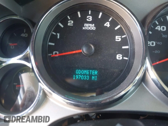 2009 GMC Sierra 1500 with VIN 2GTEC290891109447, listed as a IAAI auction lot 41217035 with 197,033 mi miles and . Bid and sale history available at DreamBid. Image 16.