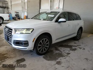 2017 Audi Q7 Prestige with VIN WA1VAAF77HD048557, listed as a Copart auction lot 46103055 with 150,897 mi miles and Clean Title. Bid and sale history available at carsss.com. Image 1.