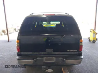 2002 Chevrolet Tahoe LS with VIN 1GNEC13V42J188049, listed as a IAAI auction lot 42538707 with 287,452 mi miles and . Bid and sale history available at DreamBid. Image 17.
