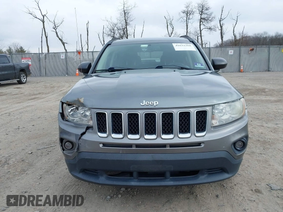 2011 Jeep Compass with VIN 1J4NF1FB1BD251618, listed as a IAAI auction lot 41633368 with 125,326 mi miles. Bid and sale history available at carsss.com. Image 12.