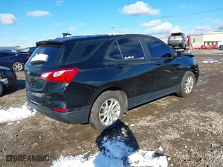 2020 Chevrolet Equinox LS with VIN 2GNAXSEV5L6108438, listed as a IAAI auction lot 40998921 with 48,028 mi miles. Bid and sale history available at carsss.com. Image 4.