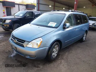 2007 Kia Sedona EX with VIN KNDMB233376173452, listed as a IAAI auction lot 41994451 with 201,849 mi miles. Bid and sale history available at carsss.com. Image 2.