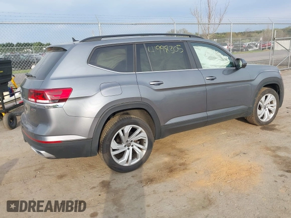 2022 Volkswagen Atlas SE with VIN 1V2HR2CAXNC556491, listed as a IAAI auction lot 41998305 with 12,310 mi miles and . Bid and sale history available at DreamBid. Image 4.