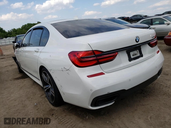2019 BMW 7 Series 740i with VIN WBA7E2C57KB217178, listed as a Copart auction lot 44289243 with 0 mi miles. Bid and sale history available at carsss.com. Image 2.