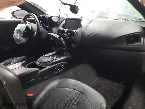 2019 Aston Martin Vantage with VIN SCFSMGAW7KGN02038, listed as a Copart auction lot 86830384 with 0 mi miles and Salvage Title. Bid and sale history available at carsss.com. Image 8.