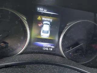 2015 Infiniti Q50 with VIN JN1BV7AR5FM392624, listed as a IAAI auction lot 41667327 with 53,589 mi miles. Bid and sale history available at carsss.com. Image 14.