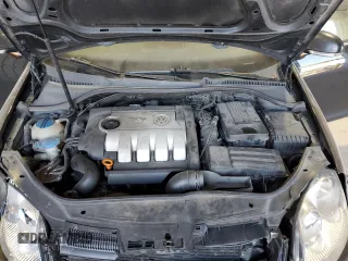 2005 Volkswagen Jetta with VIN 3VWST71KX5M634698, listed as a Copart auction lot 74568524 with 352,048 mi miles and Salvage title. Bid and sale history available at DreamBid. Image 11.