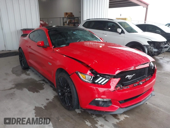 2016 Ford Mustang GT with VIN 1FA6P8CF5G5276410, listed as a IAAI auction lot 41327862 with 92,041 mi miles. Bid and sale history available at carsss.com. Image 1.