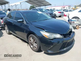 2015 Toyota Camry XLE z VIN 4T1BF1FK4FU941566, wystawiony jako IAAI lot #42448638 z przebiegiem 157 184 mil mil oraz . Historia ofert i sprzedaży dostępna na DreamBid. Obrazek 1.