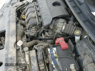 2017 Nissan Sentra SR with VIN 3N1AB7AP1HL675523, listed as a IAAI auction lot 42985946 with 114,433 mi miles and . Bid and sale history available at DreamBid. Image 12.