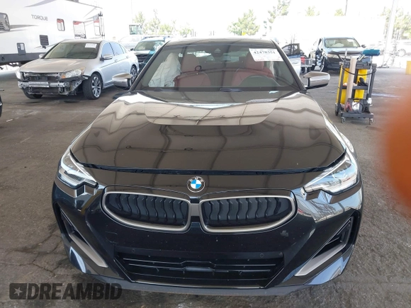 2022 BMW 2 Series M240i xDrive with VIN 3MW53CM02N8C51802, listed as a IAAI auction lot 42478351 with 16,695 mi miles and . Bid and sale history available at DreamBid. Image 13.