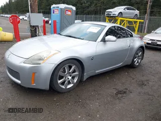 2004 Nissan 350Z Touring with VIN JN1AZ34E64T061197, listed as a IAAI auction lot 41917013 with 70,121 mi miles. Bid and sale history available at carsss.com. Image 17.