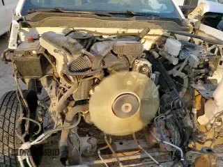 2017 Chevrolet Silverado 2500HD Work Truck z VIN 1GC2CUEG4HZ359775, wystawiony jako Copart lot #88976875 z przebiegiem 144 124 mil mil oraz Szkoda całkowita • Salvage title. Historia ofert i sprzedaży dostępna na DreamBid. Obrazek 13.