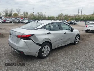 2024 Nissan Versa S with VIN 3N1CN8DV7RL869457, listed as a IAAI auction lot 42029314 with 2,922 mi miles. Bid and sale history available at carsss.com. Image 6.