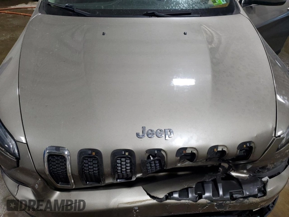 2017 Jeep Cherokee 75th Anniversary Edition с VIN 1C4PJMCB8HW521492, выставлен на аукционе Copart как лот 61080675 с пробегом 109 661 миль миль и Списание • Salvage title. История ставок и продаж доступна на DreamBid. Изображение 12.