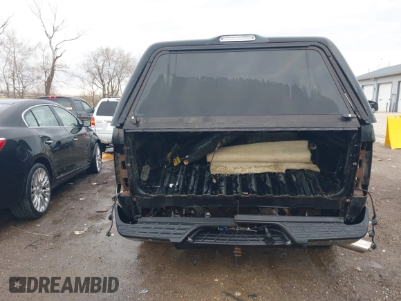 2011 Chevrolet Silverado 1500 LT with VIN 1GCRKSE34BZ243454, listed as a IAAI auction lot 41725020 with 206,372 mi miles and . Bid and sale history available at DreamBid. Image 16.