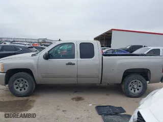 2008 Chevrolet Silverado 1500 Work Truck with VIN 1GCEC19C88Z234345, listed as a IAAI auction lot 41641815 with 123,050 mi miles. Bid and sale history available at carsss.com. Image 14.