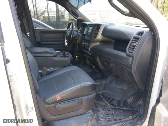 2022 Ram 2500 Tradesman with VIN 3C6UR5HJ5NG202232, listed as a IAAI auction lot 42069847 with 93,426 mi miles. Bid and sale history available at carsss.com. Image 5.