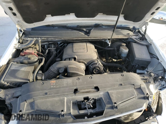2013 Chevrolet Tahoe LTZ with VIN 1GNSCCE08DR102648, listed as a Copart auction lot 49677345 with 226,528 mi miles and Salvage title. Bid and sale history available at DreamBid. Image 13.