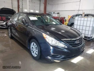 2011 Hyundai Sonata GLS PZEV with VIN 5NPEB4AC3BH008616, listed as a IAAI auction lot 41597086 with NaN miles. Bid and sale history available at carsss.com. Image 1.