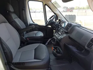 2025 Ram ProMaster Cargo Tradesman with VIN 3C6LRVDG6SE504125, listed as a IAAI auction lot 42158811 with 20,721 mi miles and . Bid and sale history available at carsss.com. Image 5.
