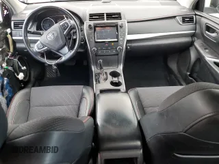 2017 Toyota Camry XLE z VIN 4T1BF1FK6HU389524, wystawiony jako Copart lot #56341345 z przebiegiem 156 516 mil mil oraz Czysty tytuł • Clean title. Historia ofert i sprzedaży dostępna na DreamBid. Obrazek 8.