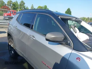 2018 Jeep Compass Trailhawk с VIN 3C4NJDDB3JT348272, выставлен на аукционе IAAI как лот 42769022 с пробегом 129 984 миль миль и . История ставок и продаж доступна на DreamBid. Изображение 13.