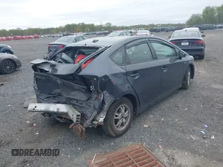 2010 Toyota Prius II with VIN JTDKN3DU0A0109858, listed as a IAAI auction lot 42082348 with 336,839 mi miles. Bid and sale history available at carsss.com. Image 4.