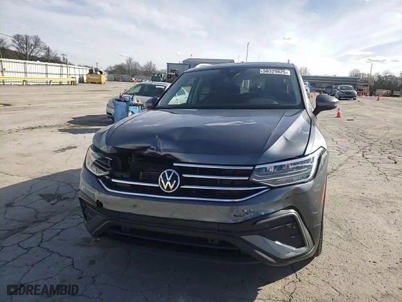 2022 Volkswagen Tiguan SE with VIN 3VV3B7AX3NM031504, listed as a Copart auction lot 50329825 with 41,856 mi miles and Salvage Title. Bid and sale history available at carsss.com. Image 15.