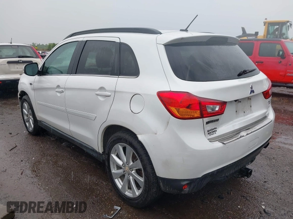 2015 Mitsubishi Outlander GT with VIN 4A4AR4AW5FE049655, listed as a IAAI auction lot 42352679 with 160,393 mi miles and . Bid and sale history available at DreamBid. Image 3.