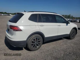 2021 Volkswagen Tiguan S with VIN 3VV1B7AX5MM031994, listed as a Copart auction lot 55471875 with 105,268 mi miles and Clean Title. Bid and sale history available at DreamBid. Image 3.