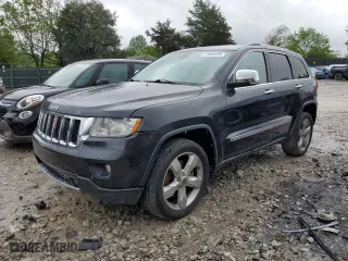 2013 Jeep Grand Cherokee Limited with VIN 1C4RJFBT7DC656425, listed as a Copart auction lot 53804425 with 189,739 mi miles and Clean Title. Bid and sale history available at carsss.com. Image 1.