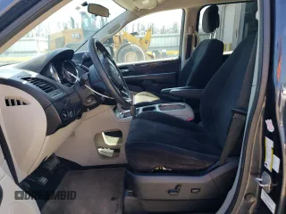 2013 Dodge Grand Caravan SXT with VIN 2C4RDGCG6DR611272, listed as a Copart auction lot 43072485 with 163,243 mi miles and Non Repairable. Bid and sale history available at DreamBid. Image 7.
