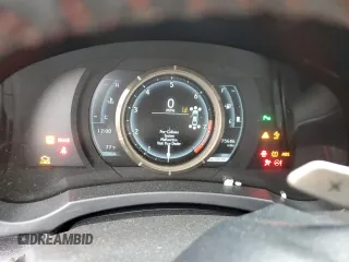 2019 Lexus IS with VIN JTHC81D22K5036347, listed as a Copart auction lot 76686154 with 75,686 mi miles and Salvage Title. Bid and sale history available at carsss.com. Image 9.