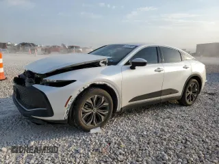 2023 Toyota Crown XLE z VIN JTDAAAAF9P3010397, wystawiony jako Copart lot #53332565 z przebiegiem 36 214 mil mil oraz Szkoda całkowita • Salvage title. Historia ofert i sprzedaży dostępna na DreamBid. Obrazek 1.