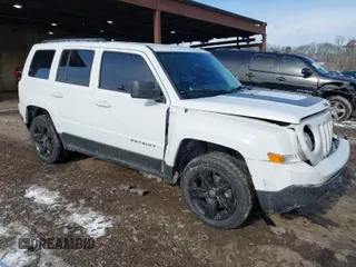 2016 Jeep Patriot Sport с VIN 1C4NJPBA8GD666981, выставлен на аукционе IAAI как лот 41408318 с пробегом 111 093 миль миль и . История ставок и продаж доступна на DreamBid. Изображение 1.