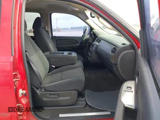 2007 Chevrolet Avalanche LTZ with VIN 3GNEC12J87G269109, listed as a IAAI auction lot 42058289 with 139,518 mi miles and . Bid and sale history available at DreamBid. Image 5.